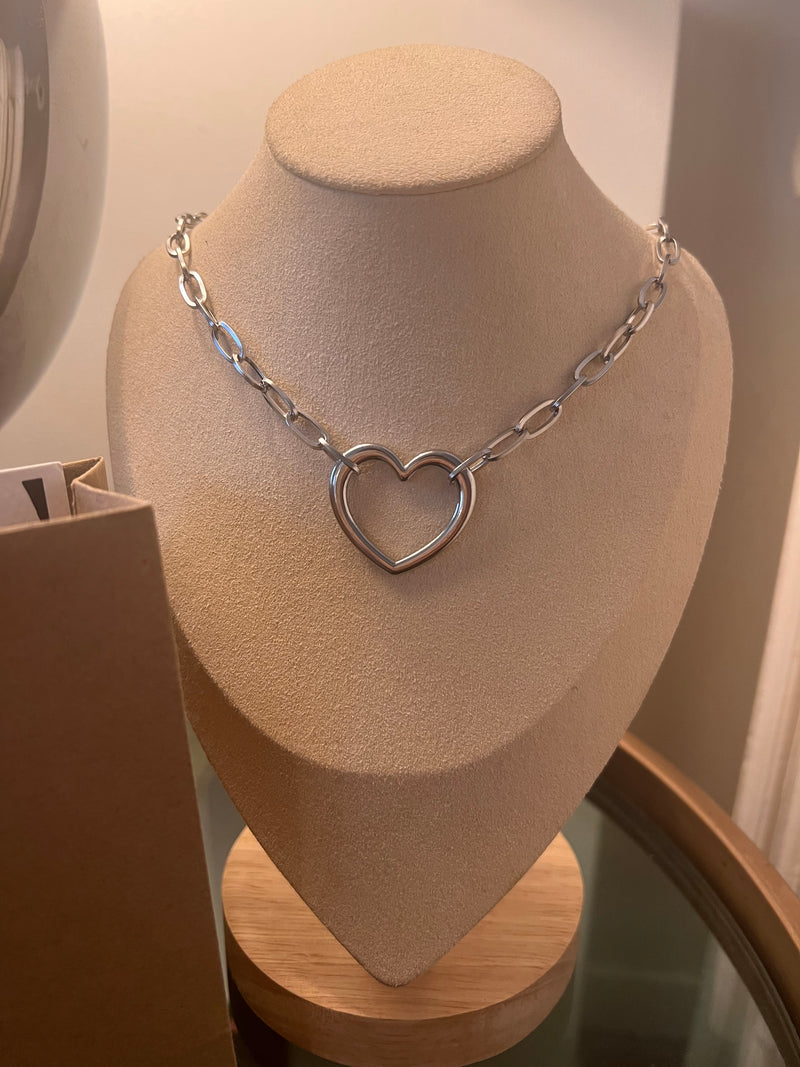 Collier Della
