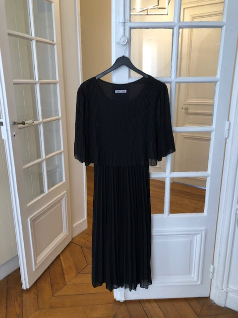 Robe Ariel Noir