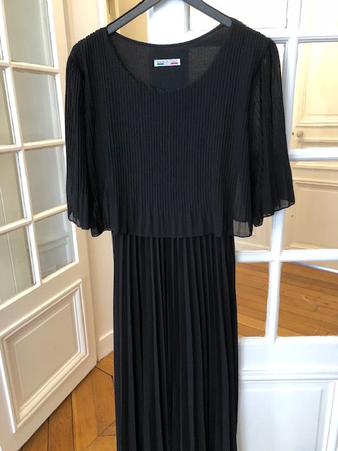Robe Ariel Noir