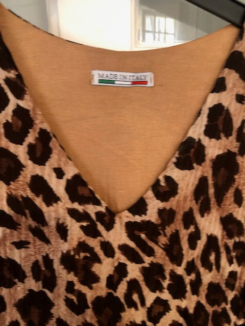 Robe Tanya